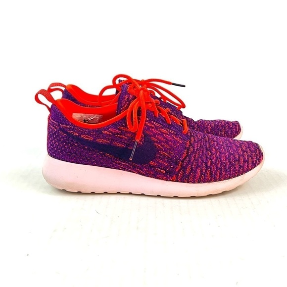 Nike Roshe One Flyknit Sneakers - Size 6 - Picture 2 of 8